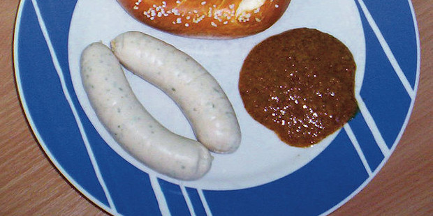 Weißwurst. Foto: Thomas S./Wikimedia Commons, Public Domain